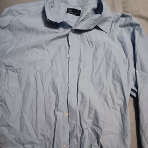 GAP Men's Sky Blue Casual Button Down Shirt